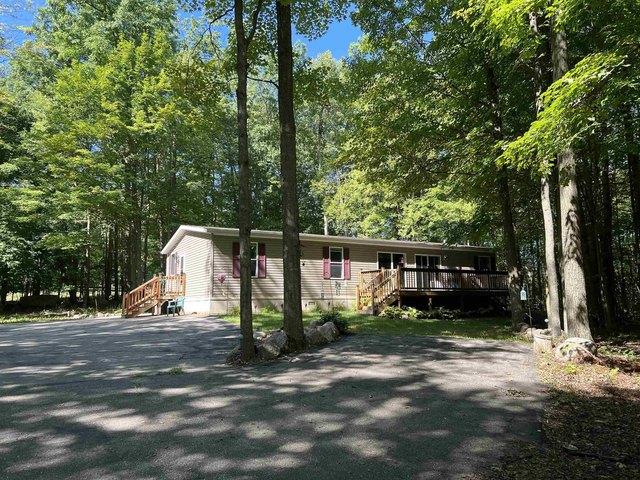 House for sale in Iola, Waupaca County