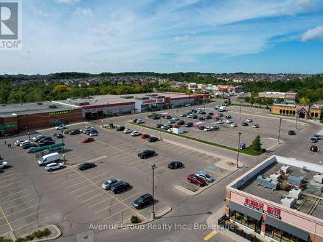 Commercial for rent in York, Ontario