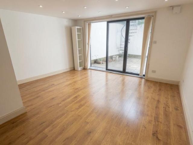 House for rent in South Hackney, Greater London