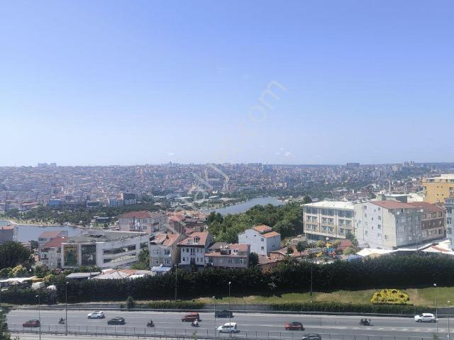 Beyoğlu, İstanbul içerisinde kiralık mülk