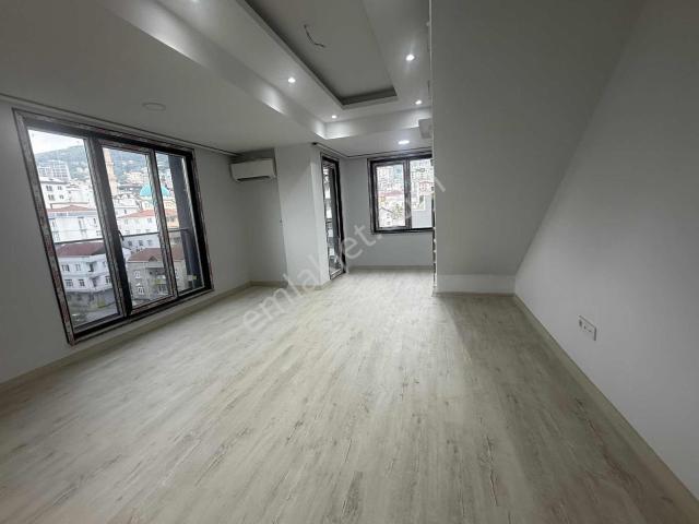 Kartal, İstanbul içerisinde kiralık mülk