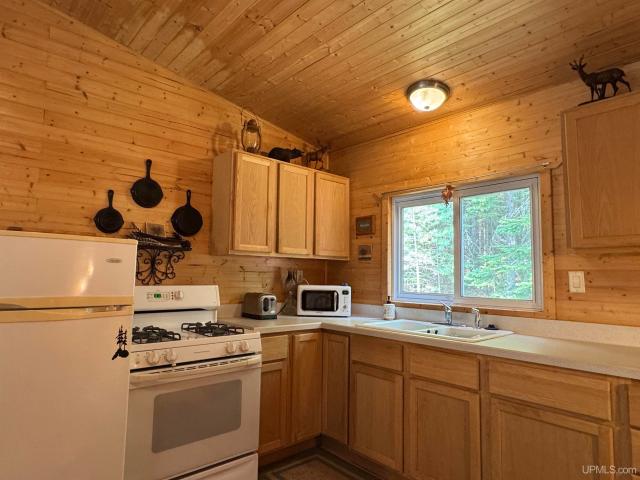 House for sale in Wetmore