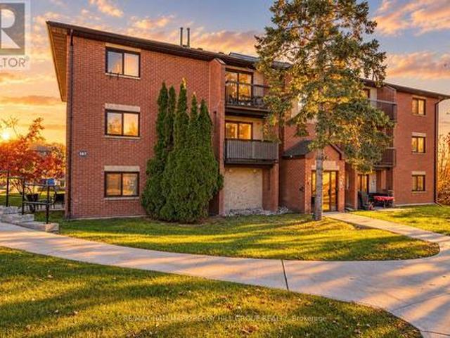 Condo for sale in Letitia Heights, Barrie