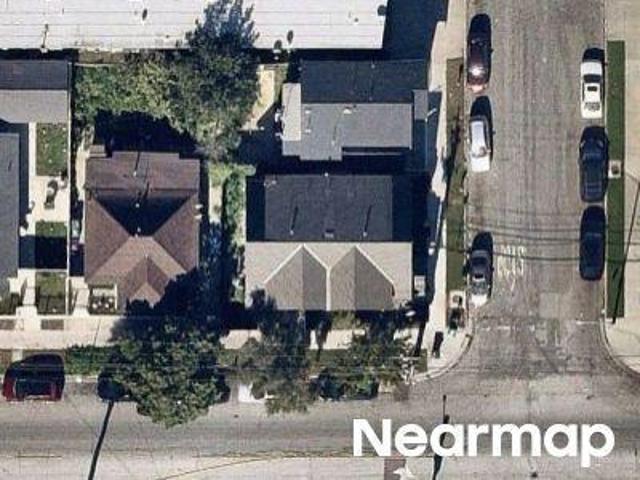 House for sale in Long Beach, California