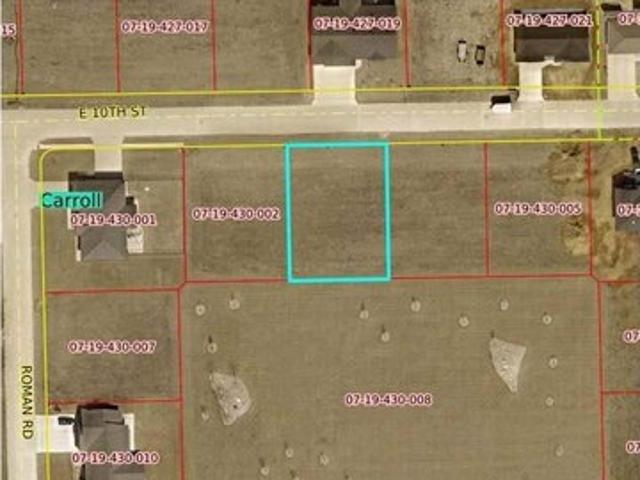 Land for sale in Carroll, Iowa