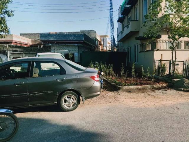 Land for sale in ای-11, Golra Sharif