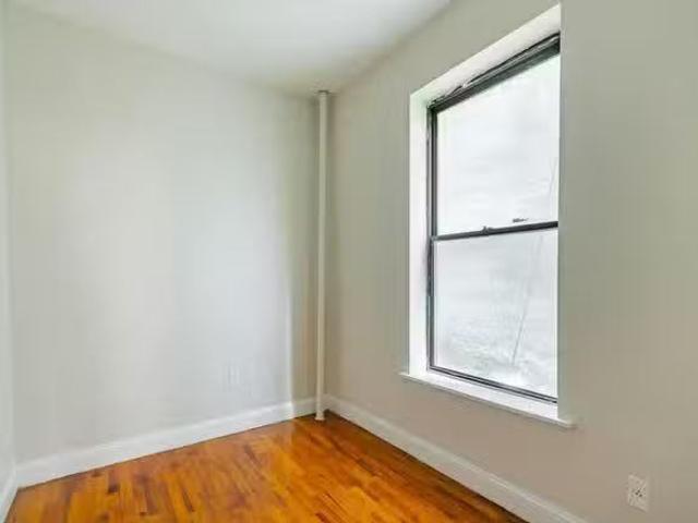 House for rent in Arverne, New York