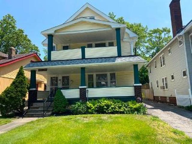 House for sale in Cleveland