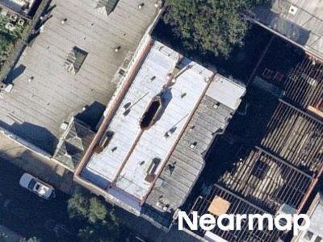 Property for sale in The Bronx, Arverne