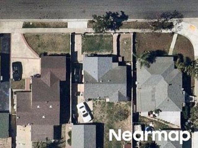 House for sale in Compton