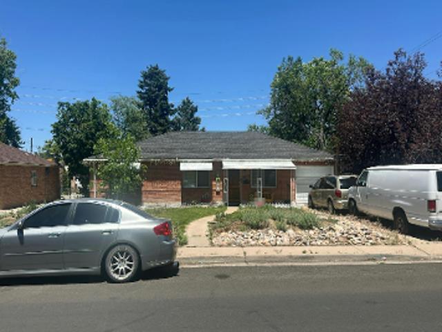 House for sale in Arapahoe, Colorado