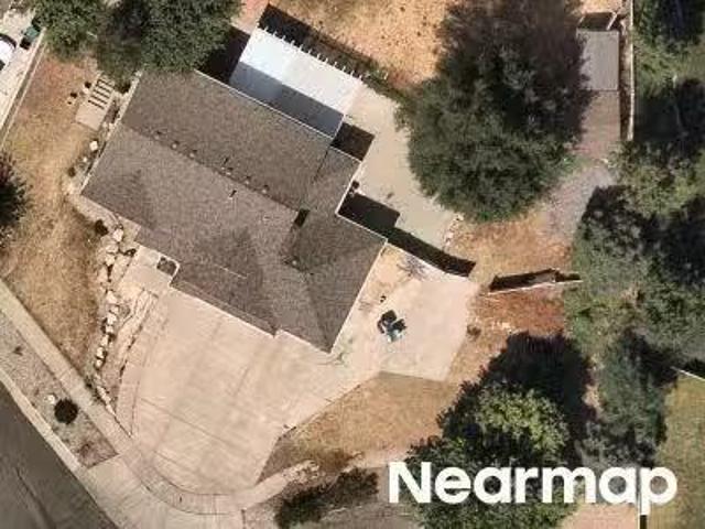 House for sale in Layton