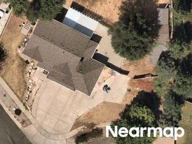 House for sale in Layton