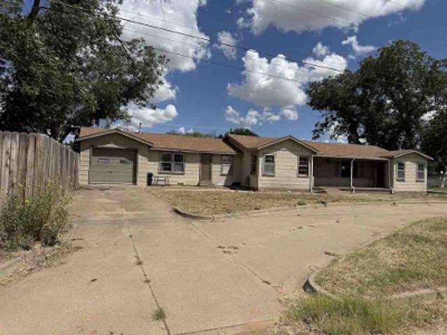 House for sale in Colorado City, Mitchell County