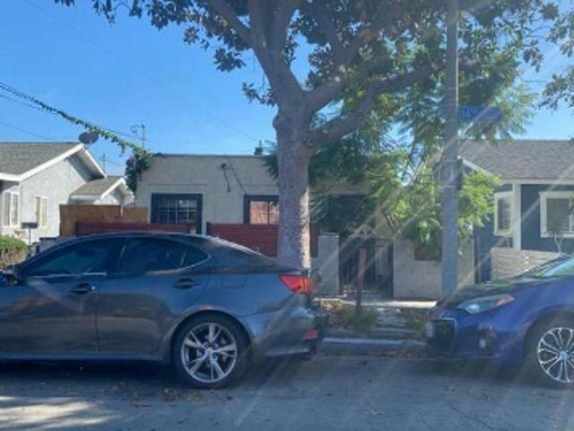 House for sale in Long Beach, Los Angeles County