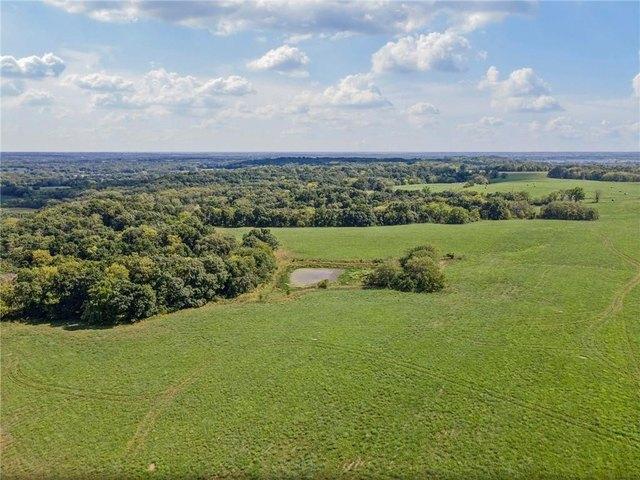 Farm for sale in Ray, Missouri