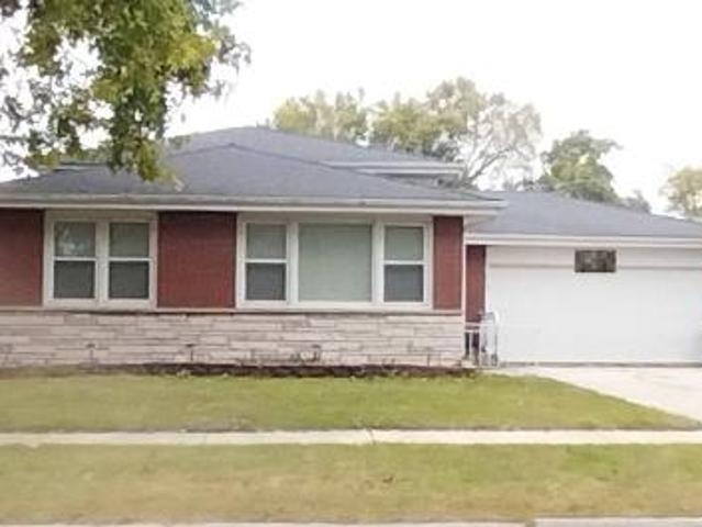 House for sale in South Holland, Illinois