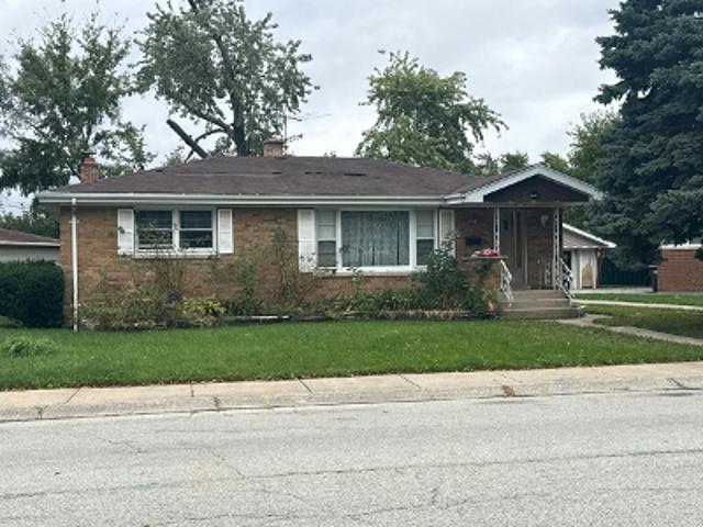 House for sale in South Holland, Cook County