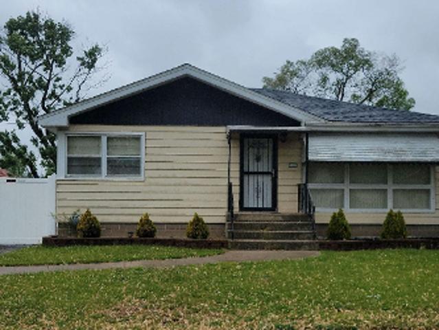 House for sale in South Holland, Illinois