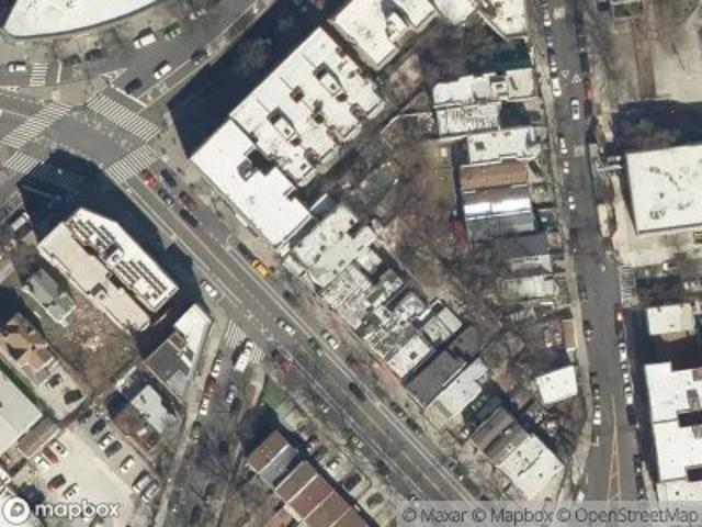 House for sale in The Bronx, Arverne
