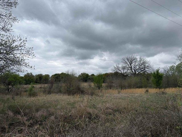 Farm for sale in Elmore City, Oklahoma