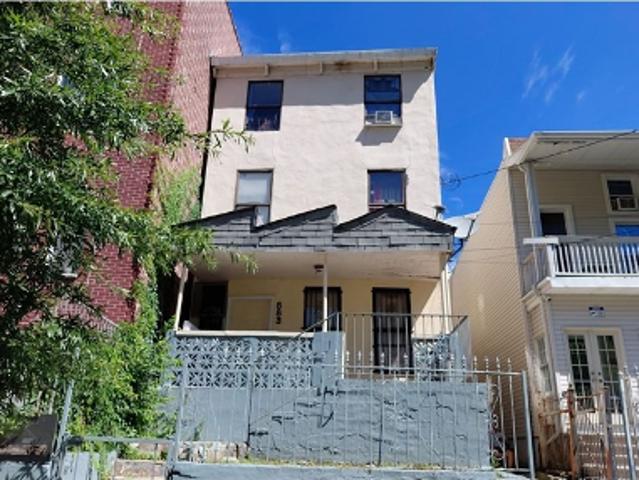House for sale in Bronx County, New York