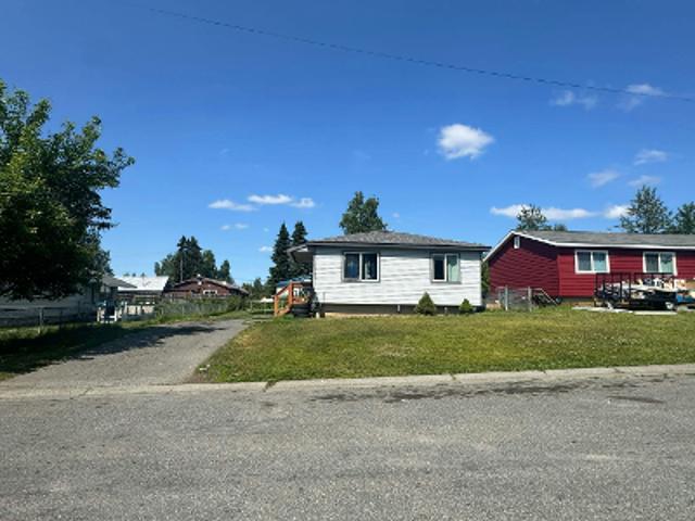House for sale in Alaska