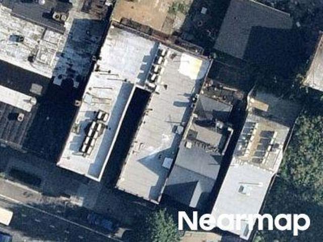 House for sale in The Bronx, Arverne