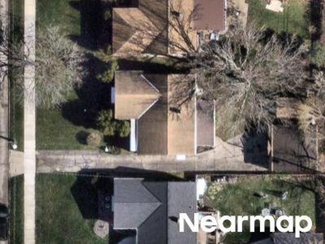 House for sale in Beachwood