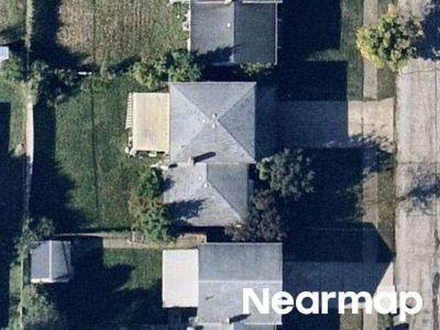 House for sale in Beachwood