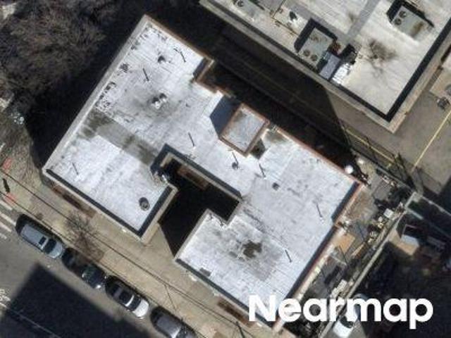 Property for sale in The Bronx, Arverne