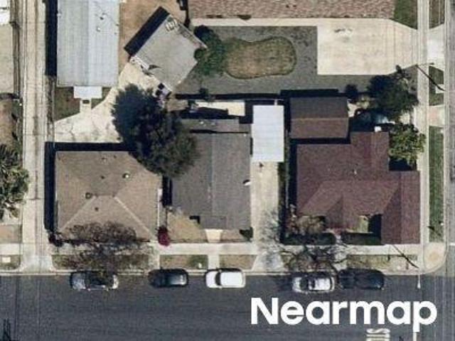 House for sale in Long Beach