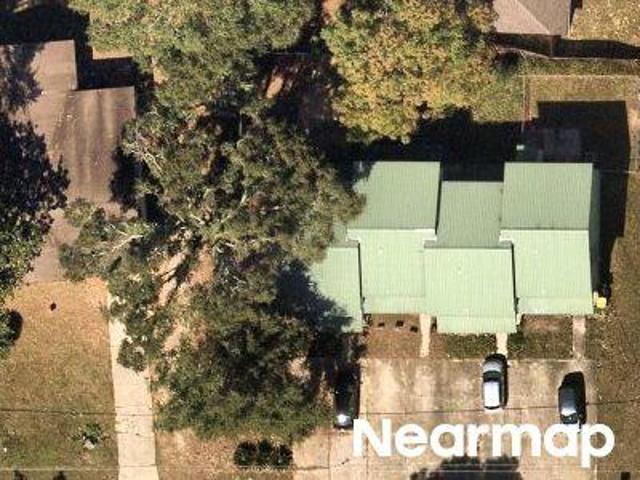 Townhouse for sale in Crestview, Florida