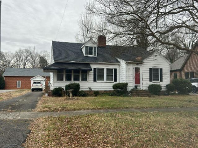 House for sale in Lowell, North Carolina