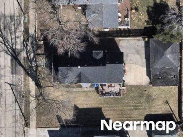 House for sale in Illinois