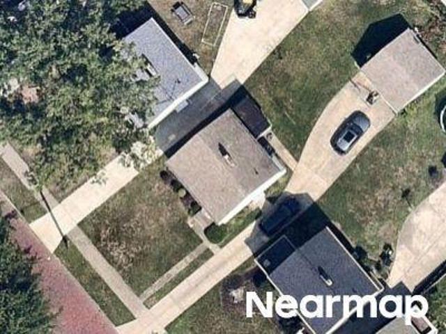 House for sale in Euclid