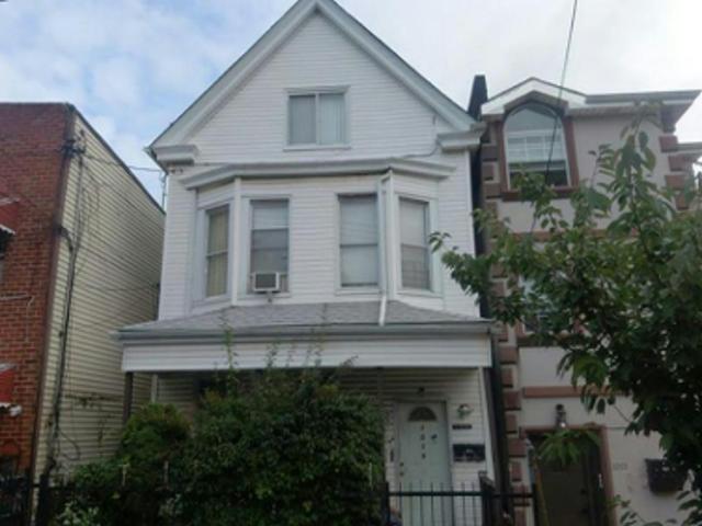 House for sale in Bronx County, New York