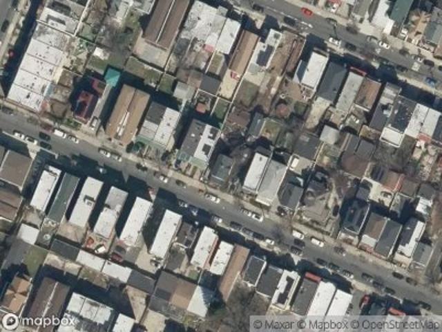 House for sale in The Bronx, Arverne
