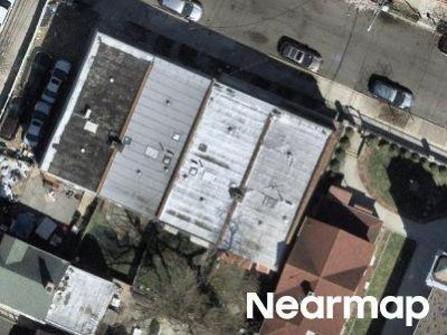 House for sale in The Bronx, Arverne