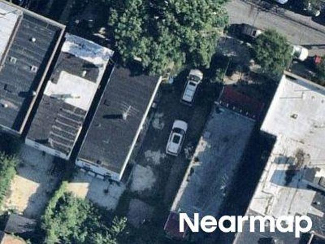 Property for sale in The Bronx, Arverne