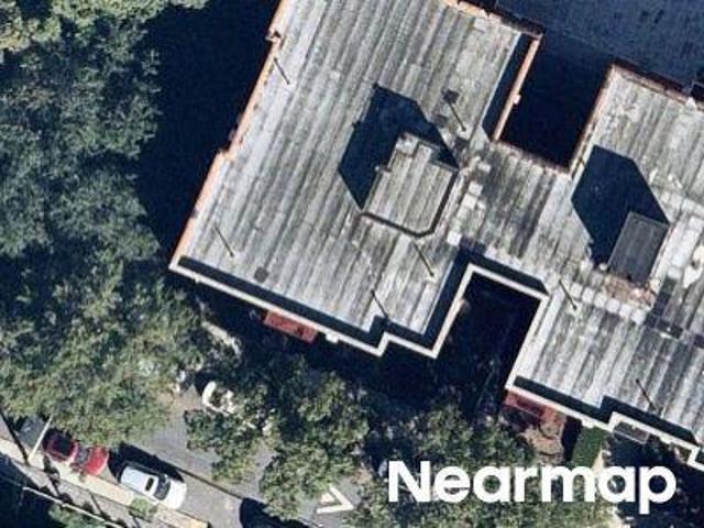 Property for sale in The Bronx, Arverne