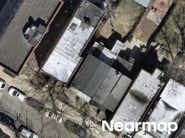 House for sale in The Bronx, Arverne