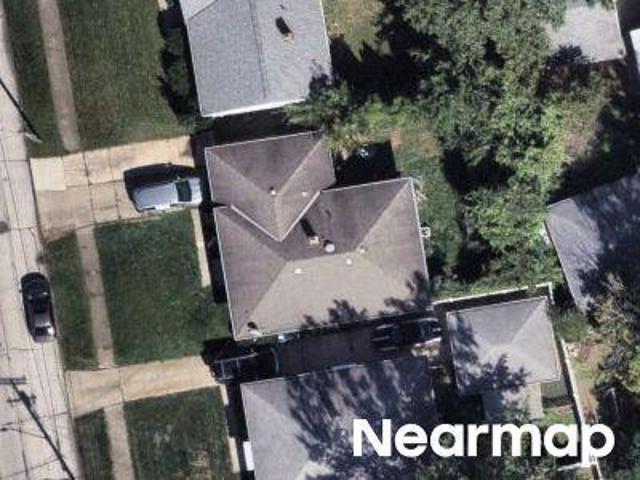 House for sale in Noble Lawn, Euclid