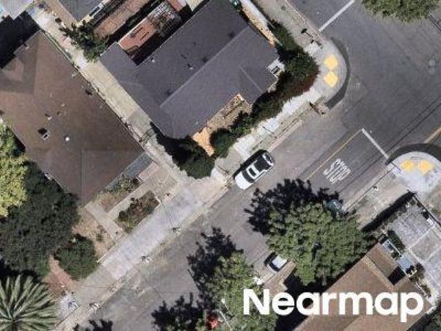 Condo for sale in Oakland, California