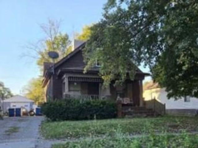 House for sale in East Saint Louis, Illinois