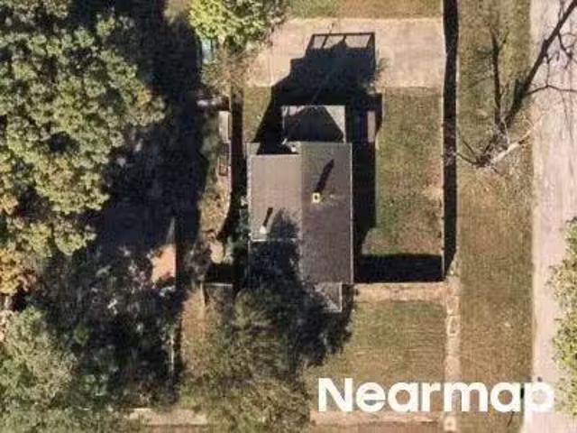 House for sale in Gary