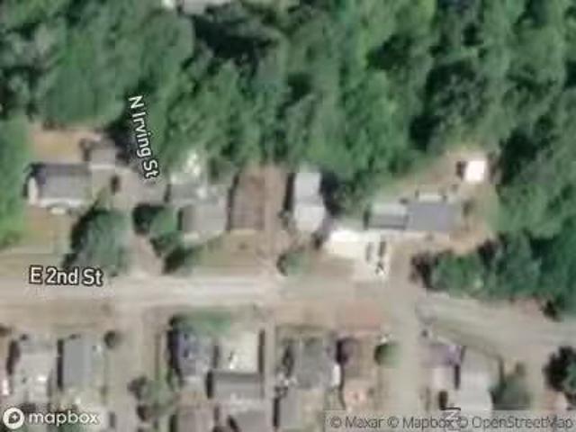 House for sale in Coos Bay