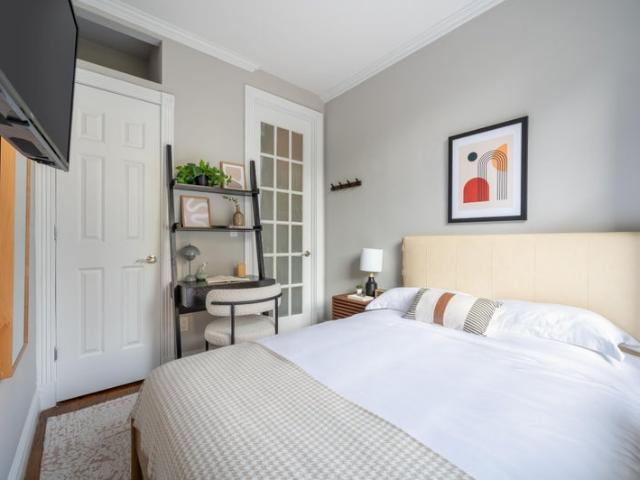 Room for rent in Arverne, New York