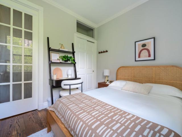 Room for rent in Arverne, New York