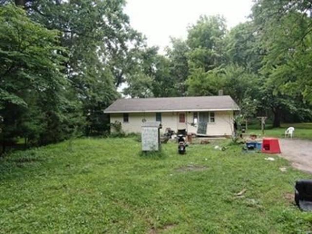 House for sale in Knox, Indiana